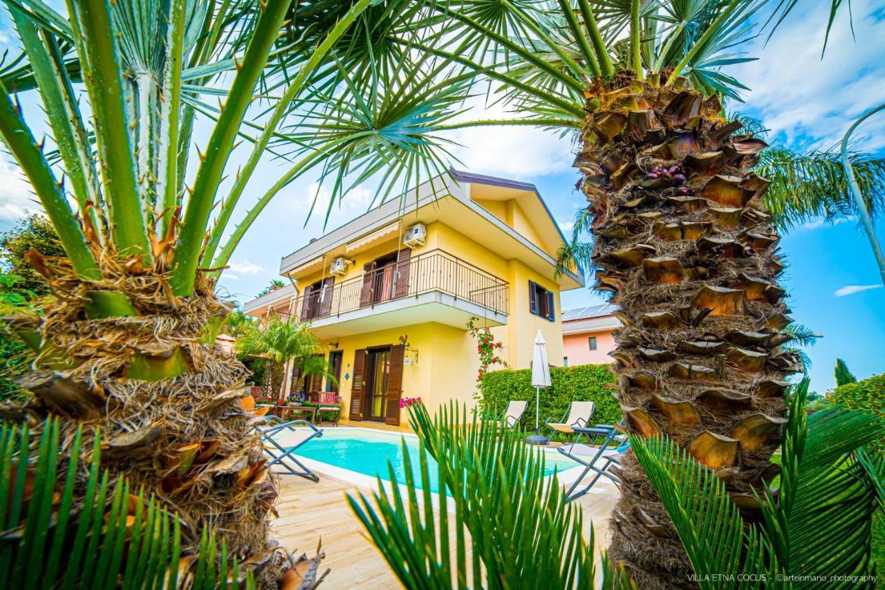 Casa Vacanze Etna Cocus サンタ・ヴェネリーナ エクステリア 写真