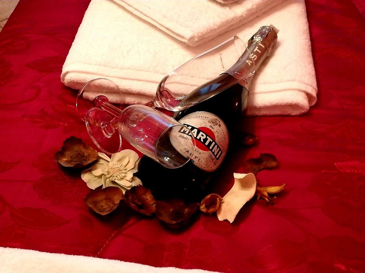 Casa Vacanze Etna Cocus サンタ・ヴェネリーナ エクステリア 写真